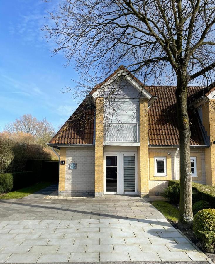 Vakantiehuis Met Luxe Tuin Dichtbij Het Strand Kamperland Luaran gambar